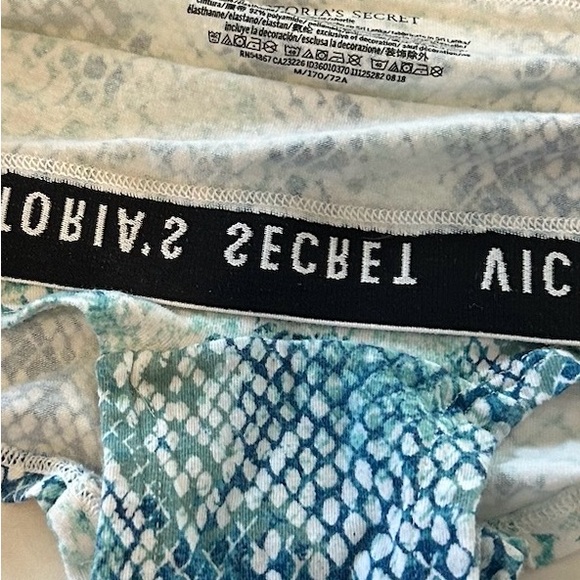 Victoria's Secret Blue Snake Print Underwear Trio - Picture 3 of 3